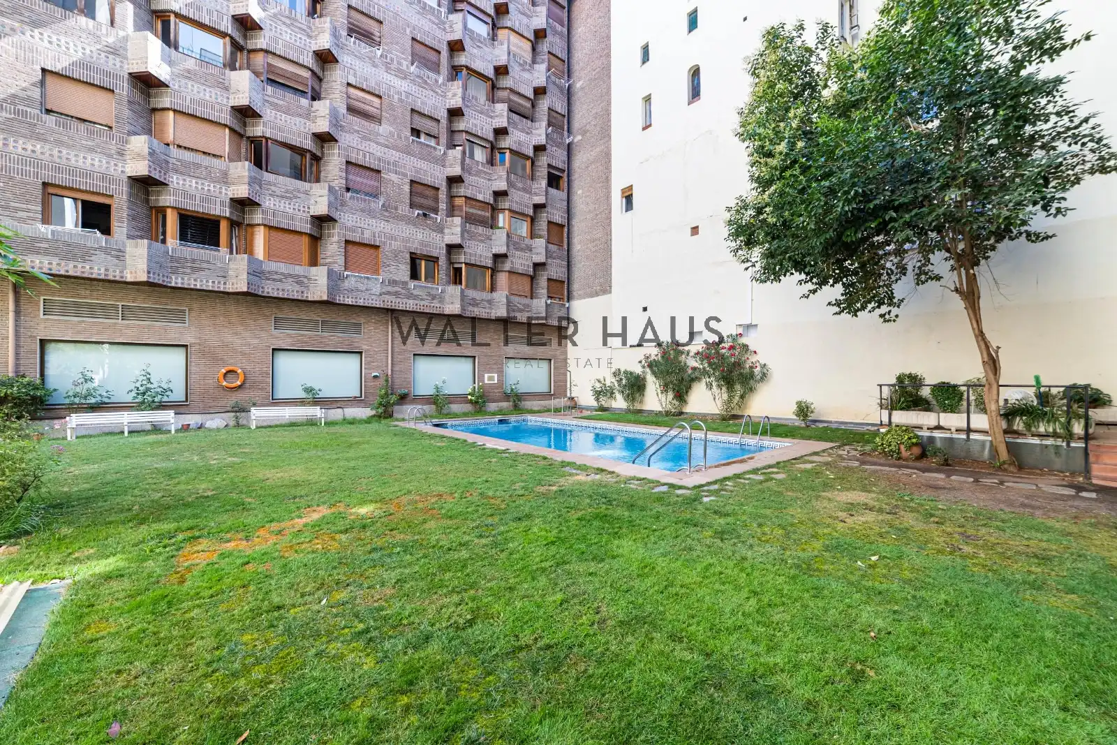 Vista exterior de Pis en venda en Madrid amb Aire condicionat, Calefacció i Moblat