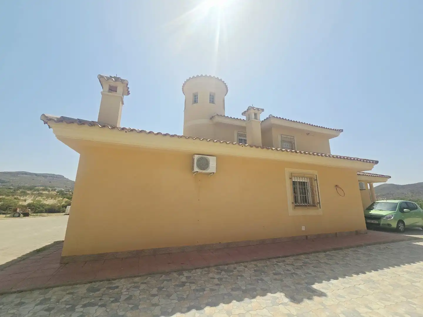 Außenansicht von Haus oder Chalet zum Verkauf in Sorbas mit Klimaanlage, Privatgarten und Terrasse