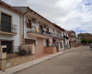 Exterior view of Single-family semi-detached for sale in Baños de la Encina