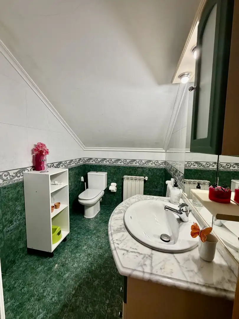Baño de Casa o chalet en venta en Ribamontán al Monte con Calefacción, Jardín privado y Terraza