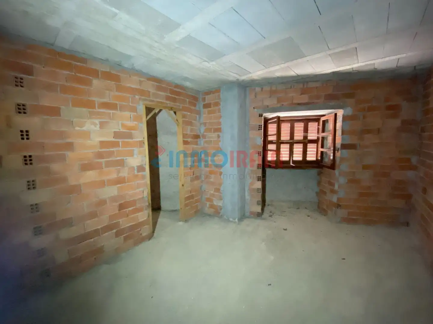 Piso en venta en Segura con Trastero