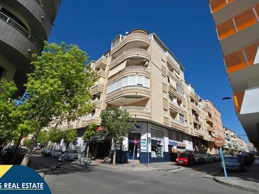 Apartment mit Pool zum Verkauf in Playa del Cura
