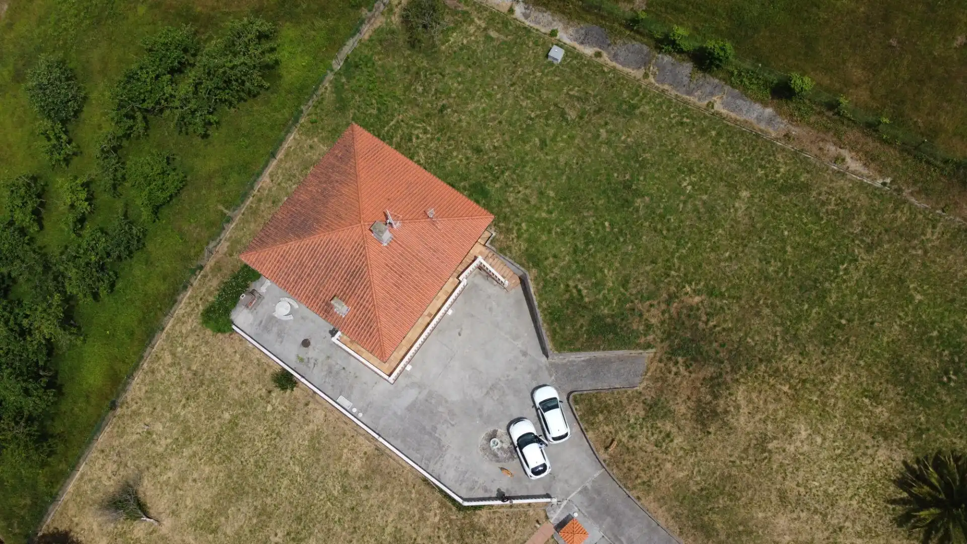 Casa o xalet en venda en Gijón  amb Calefacció, Jardí privat i Traster