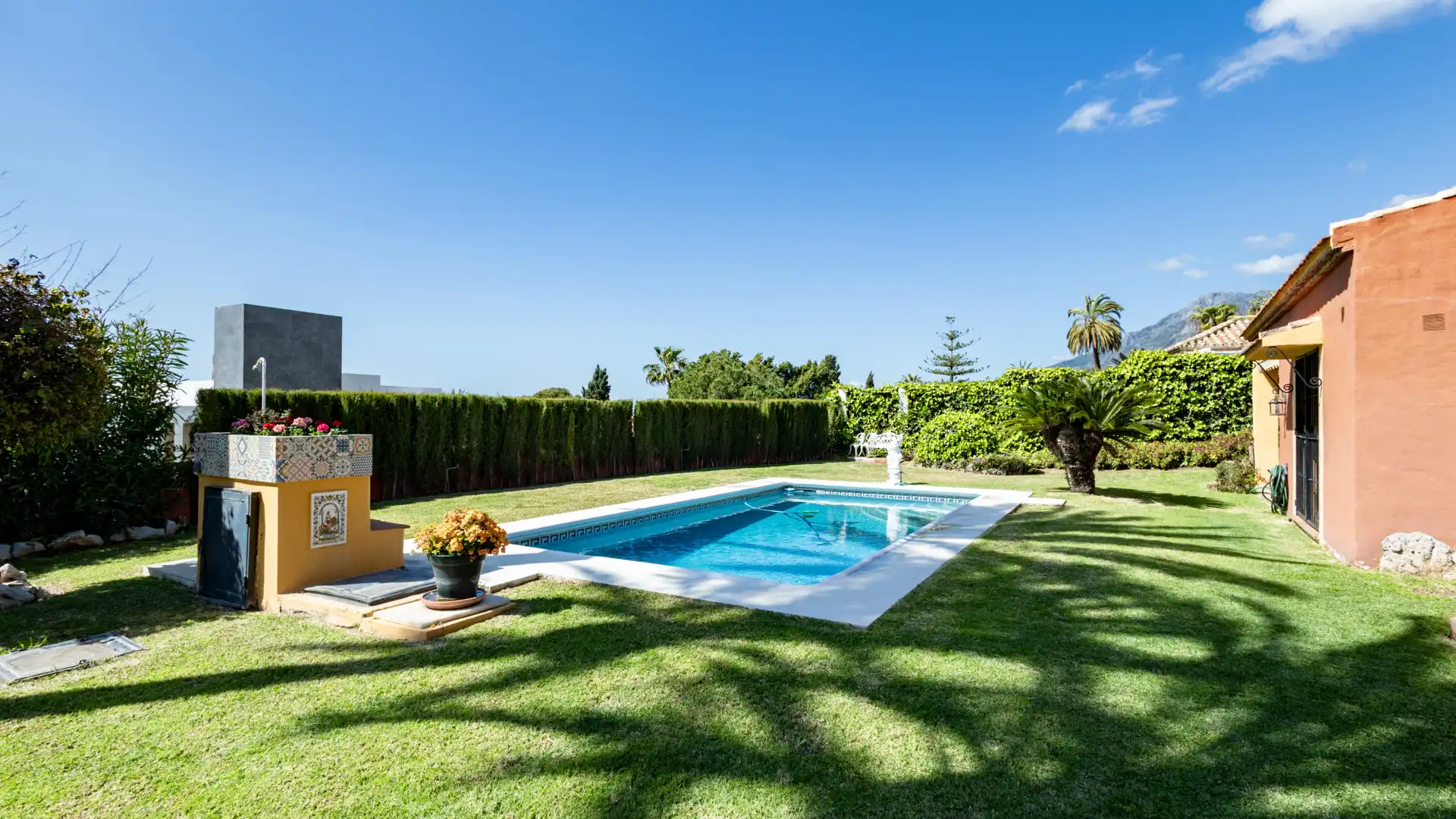 Garden of Houses for sale in Marbella  with Air Conditioner, Private garden and Terrace