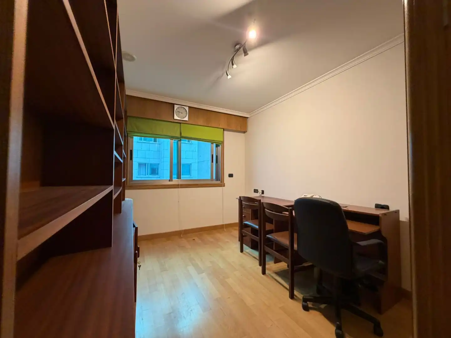 Piso de alquiler en A Coruña Capital  con Calefacción y Parquet