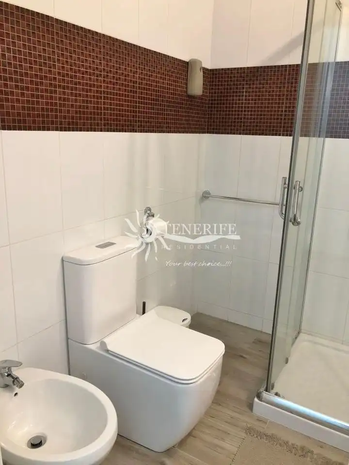 Bathroom of Ground floor for sale in Adeje  with Terrace and Furnished