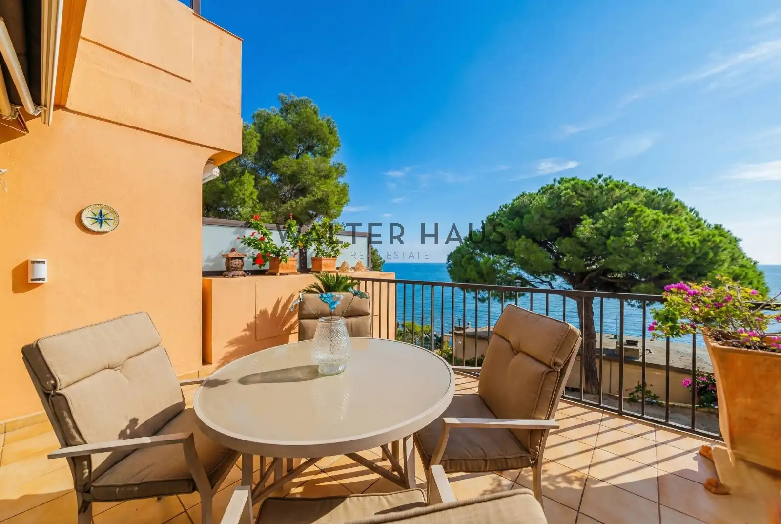 Vista exterior de Casa adosada en venta en Palafrugell con Aire acondicionado, Calefacción y Terraza