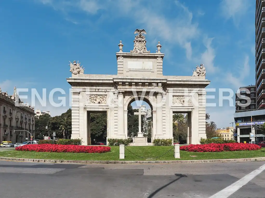 Exterior view of Flat for sale in Valencia  with Air Conditioner, Heating and Terrace