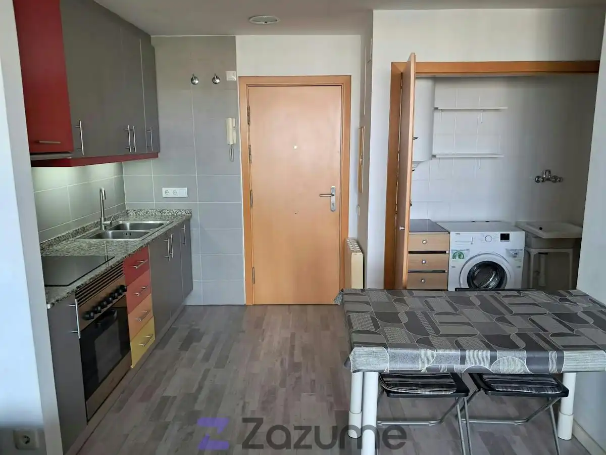 Wohnung mit Aufzug zur Miete in Av. de Salvador Allende, imagen 2
