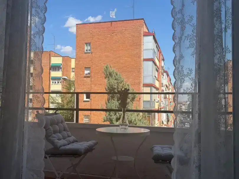 Terrasse von Wohnung zur Miete in  Madrid Capital mit Klimaanlage