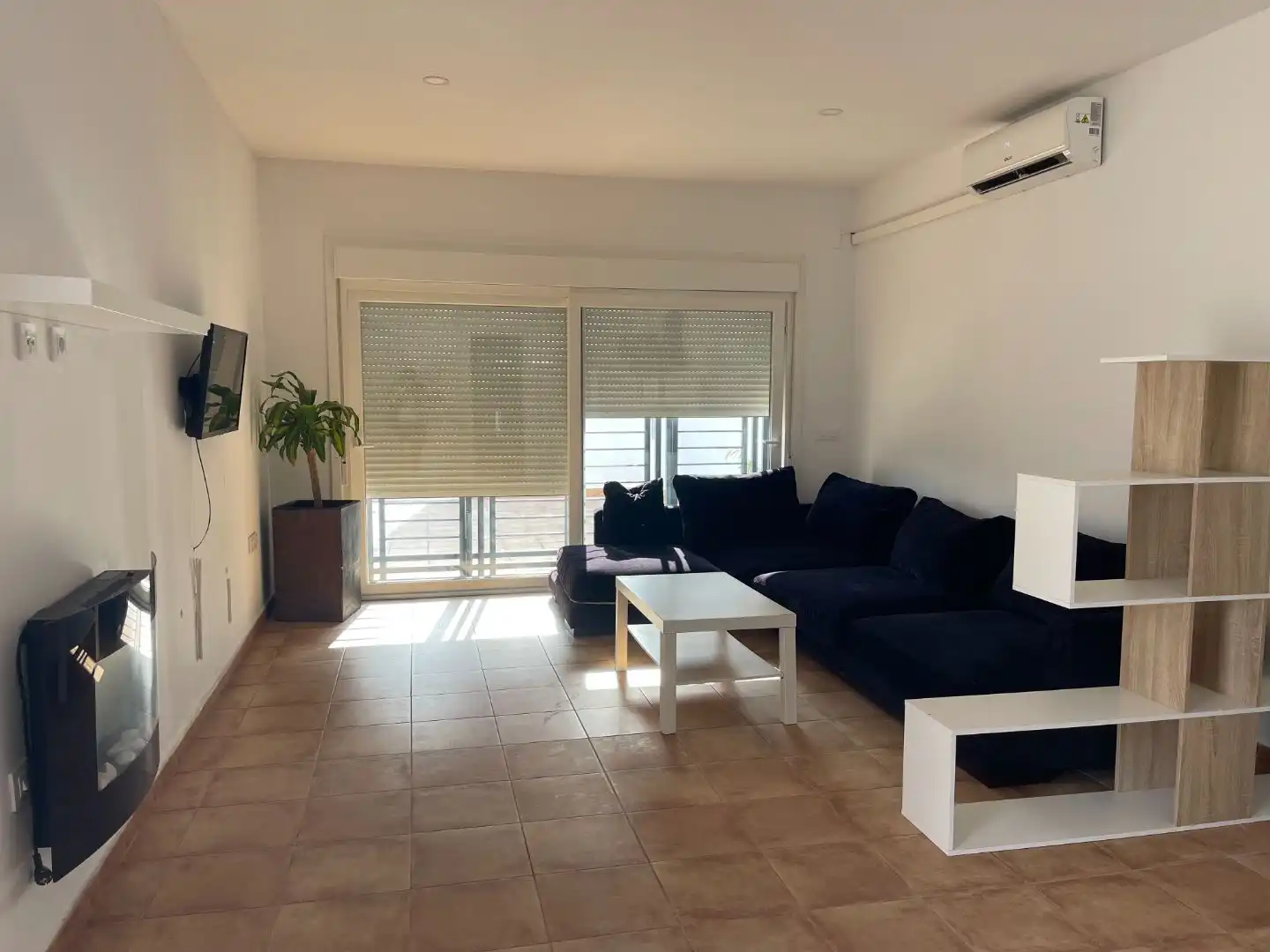 Sala d'estar de Casa o xalet de lloguer en Las Lagunas - Campano