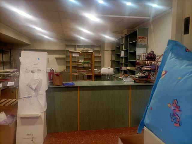 Local comercial en Alquiler en ARQUITECTO SEGURA DEL LAGO en Sant Isidre