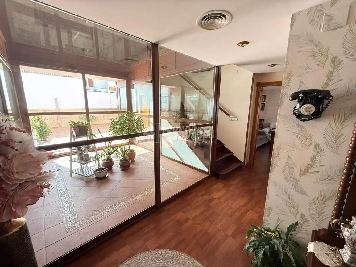 Habitatge en venda a Martos, imagen 2