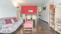 Sala d'estar de Apartament en venda en Salou amb Terrassa