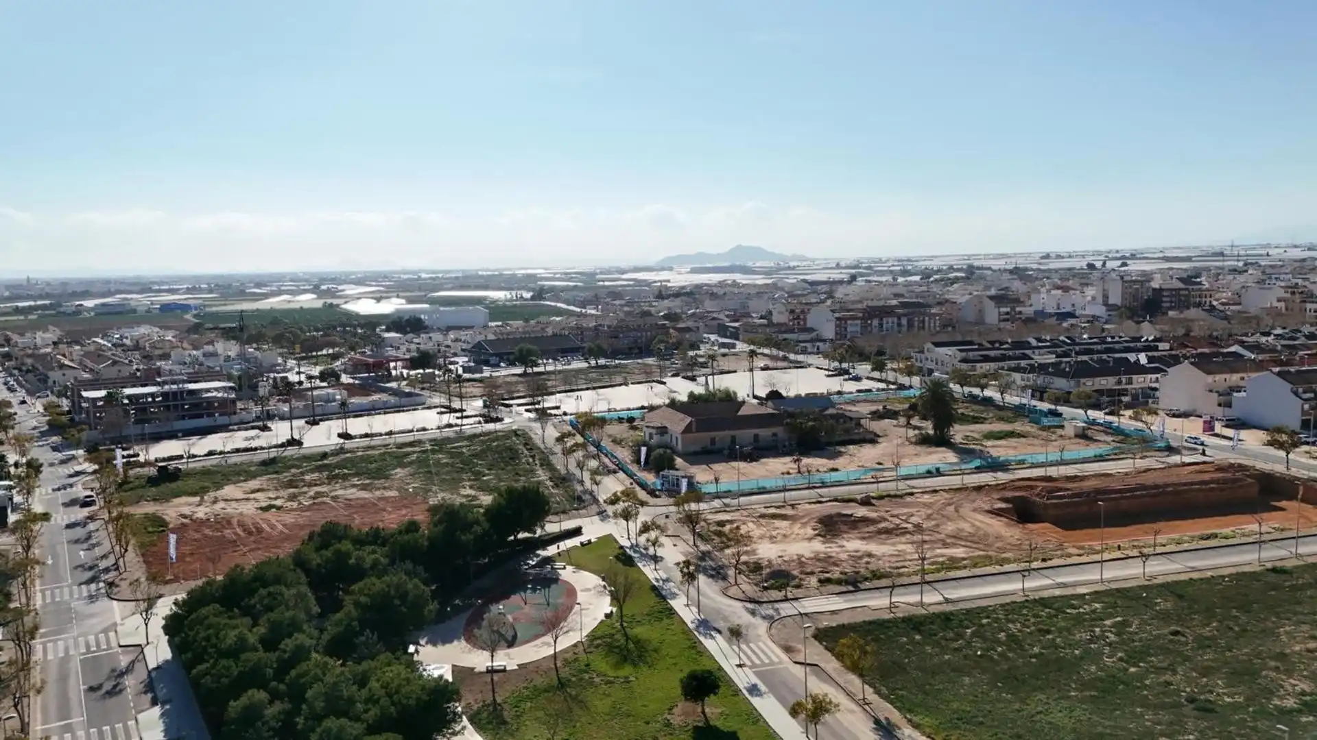 Casa adosada en venta en Avenida Reina Sofía, 13, Pilar de la Horadada ciudad