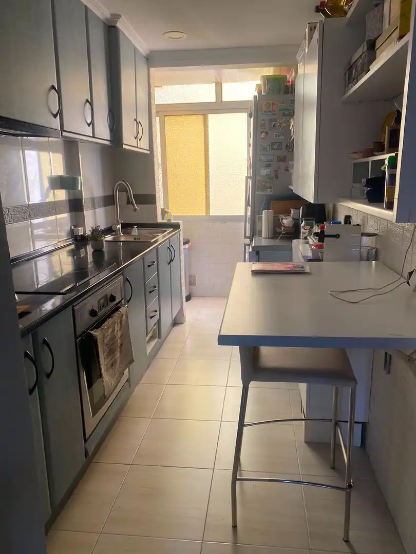 Kitchen of Flat for sale in El Masnou  with Air Conditioner