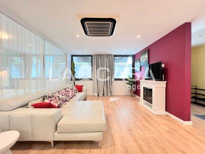 Living room of Planta baja for sale in  Barcelona Capital