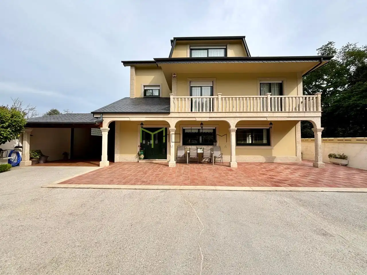 Vista exterior de Casa o chalet en venta en Ames con Calefacción, Jardín privado y Parquet
