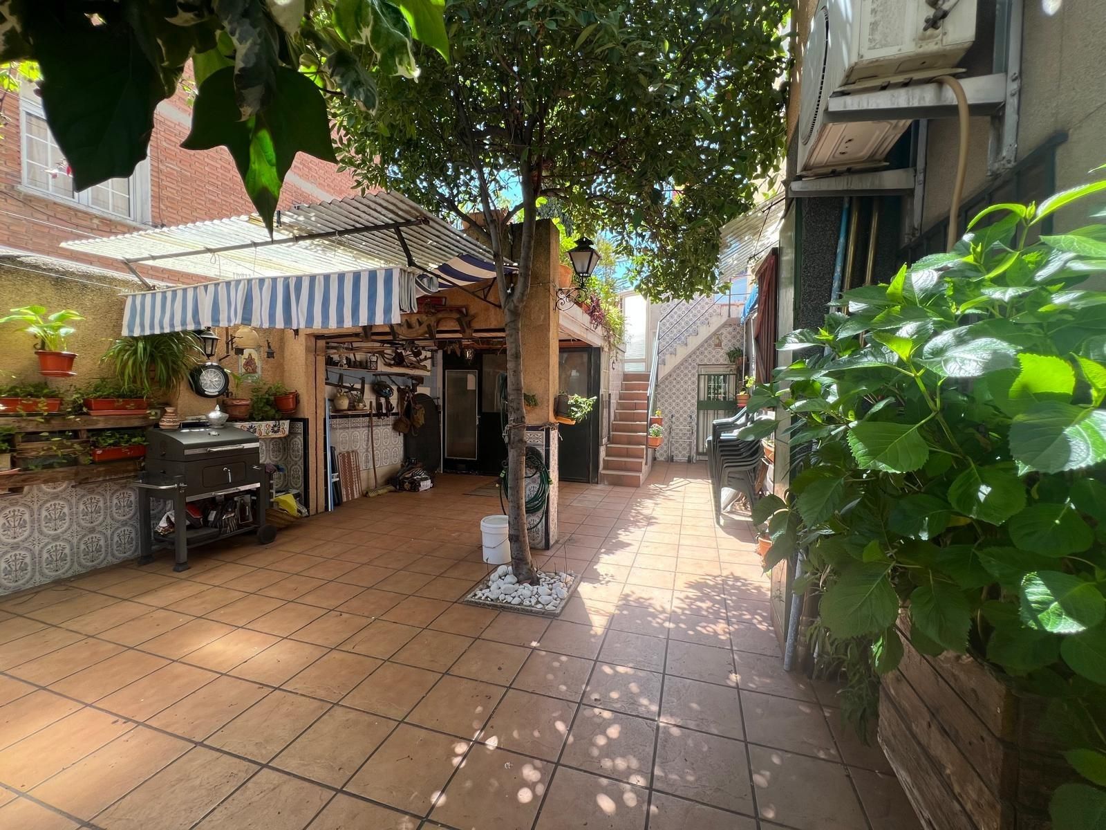 Casa o xalet en venda en  Madrid Capital amb Jardí privat, Terrassa i Piscina