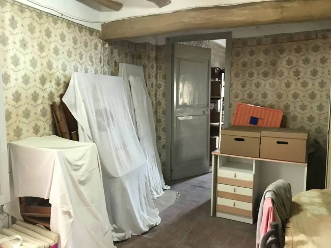 Dormitori de Casa o xalet en venda en Cervera amb Calefacció, Terrassa i Moblat