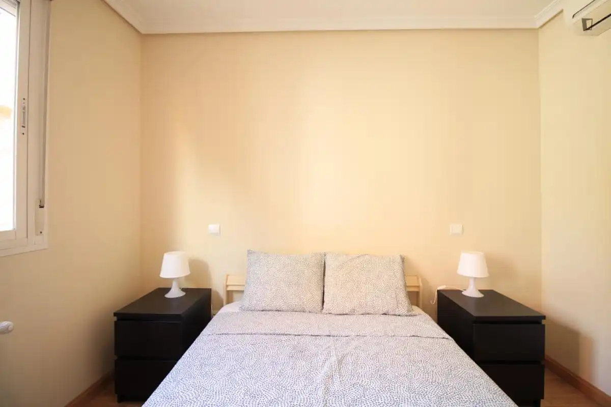 Apartament de lloguer a Valdeacederas