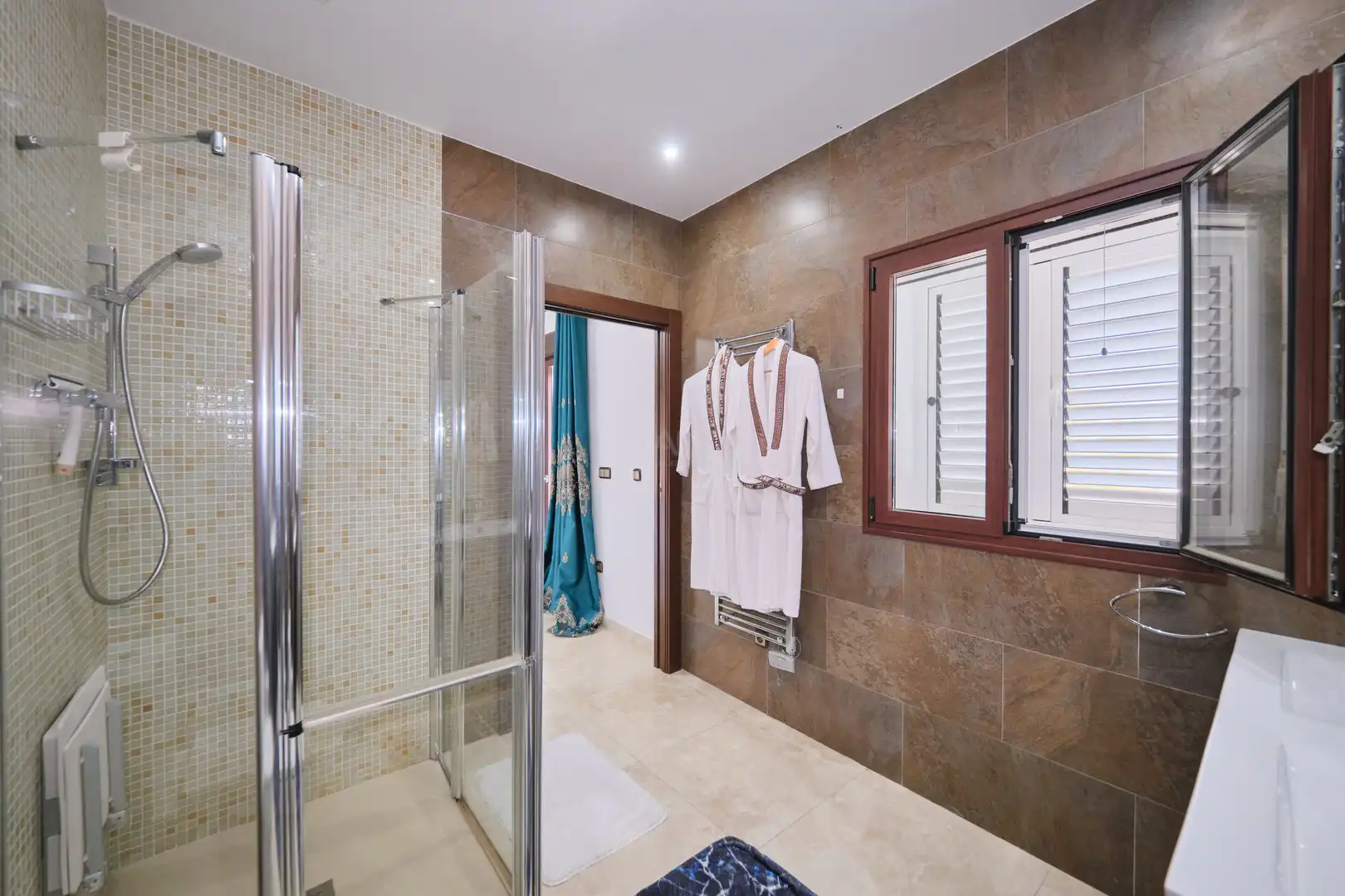 Baño de Casa o chalet en venta en Almuñécar con Aire acondicionado, Terraza y Piscina