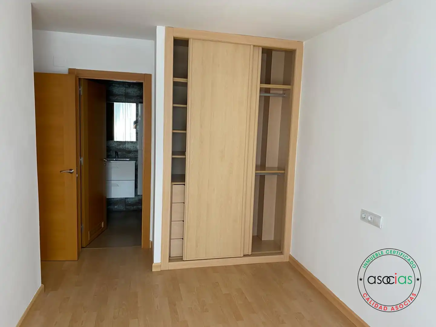 Habitación de Piso en venta en Carreño con Calefacción, Jardín privado y Trastero