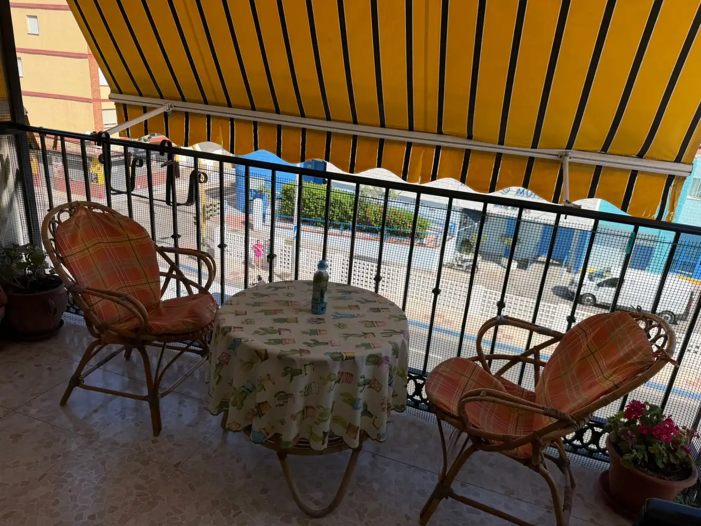 Piso con ascensor en venta en Calle Pintor Cipriano Maldonado 17, imagen 5