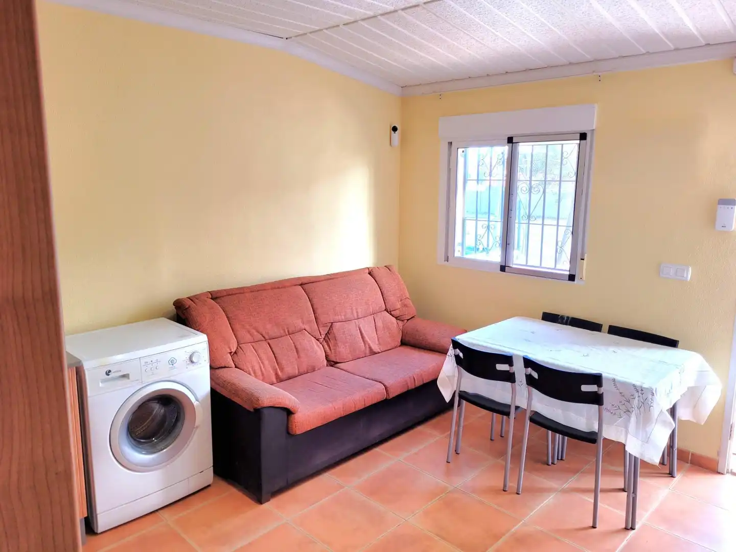 Sala d'estar de Casa adosada en venda en Caravaca de la Cruz amb Aire condicionat, Calefacció i Terrassa
