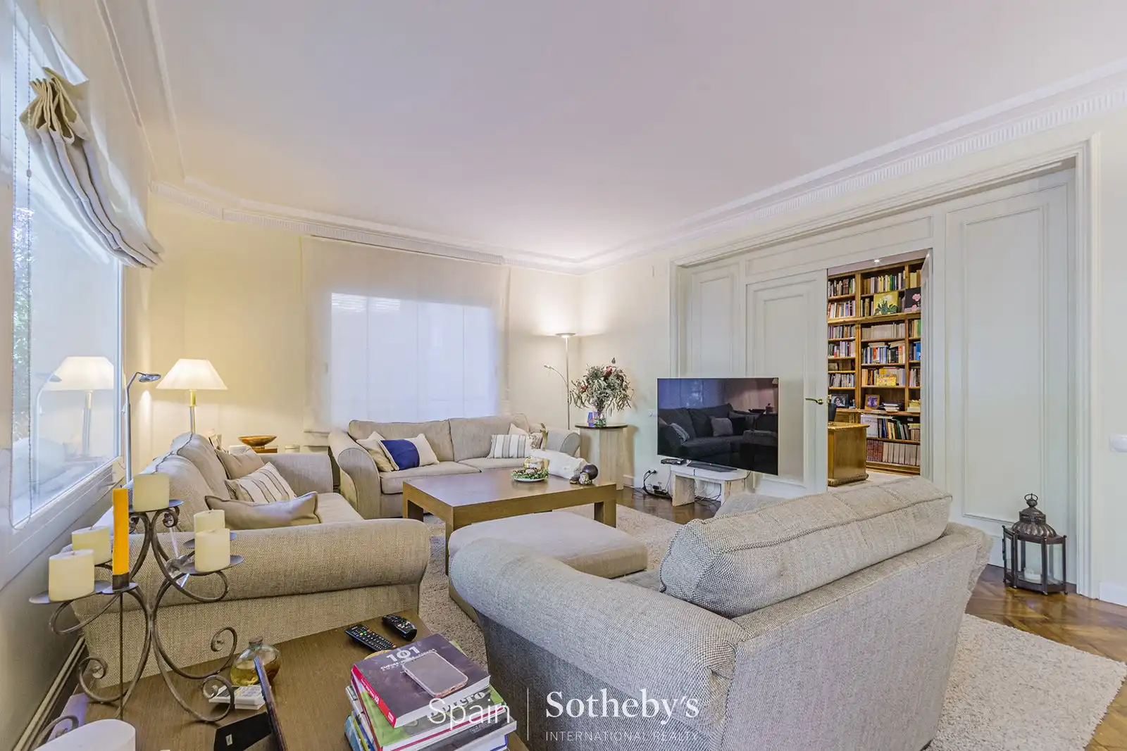Sala d'estar de Apartament en venda en Barcelona amb Aire condicionat, Calefacció i Terrassa
