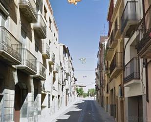 Vista exterior de Casa adosada en venda en Falset amb Terrassa