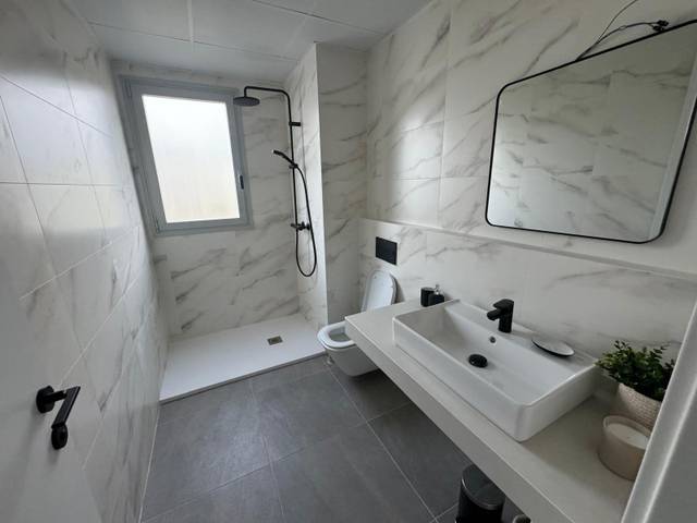 Piso en Venta en Limonar