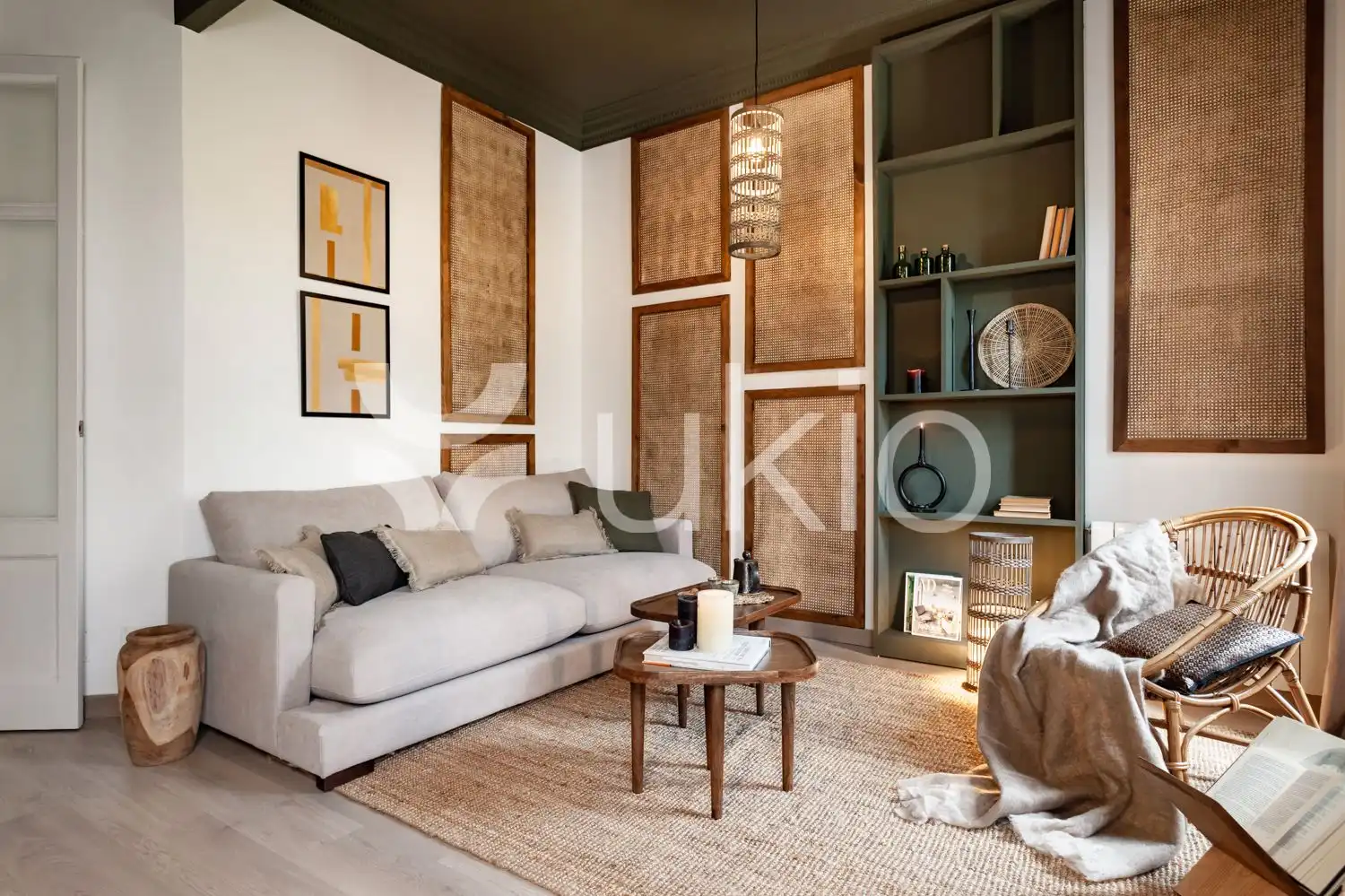 Sala de estar de Apartamento de alquiler en Barcelona con Aire acondicionado, Amueblado y Horno