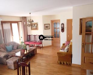 Living room of Flat to rent in  Albacete Capital  with Air Conditioner, Heating and Terrace