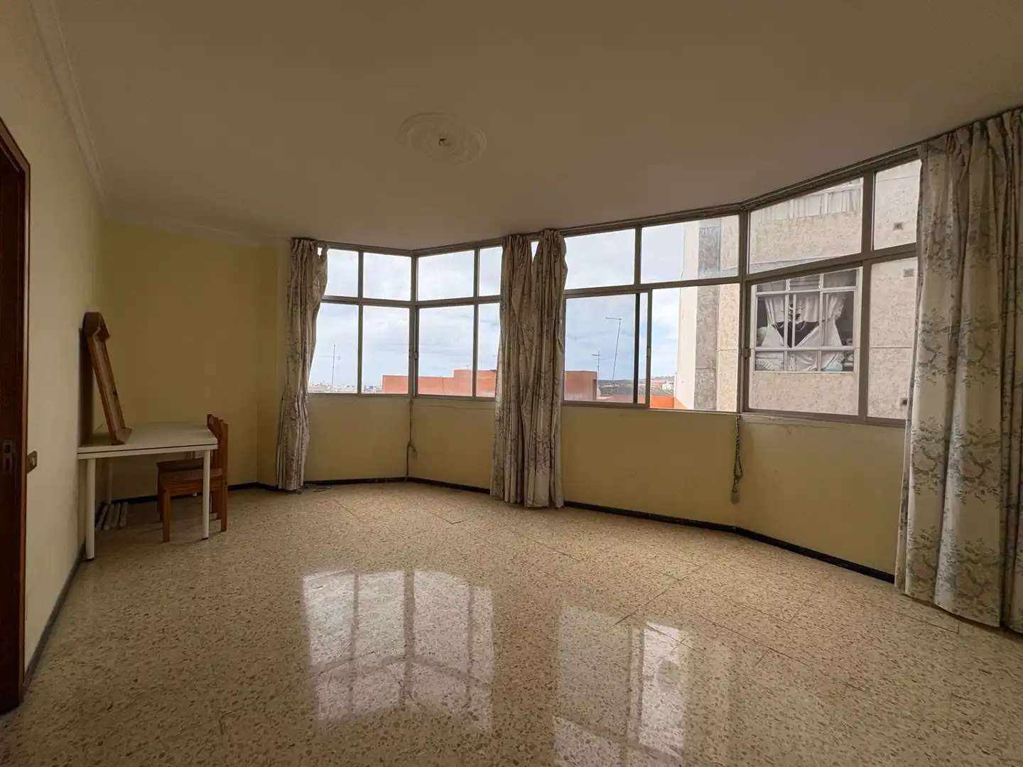 Sala de estar de Edificio en venta en Las Palmas de Gran Canaria