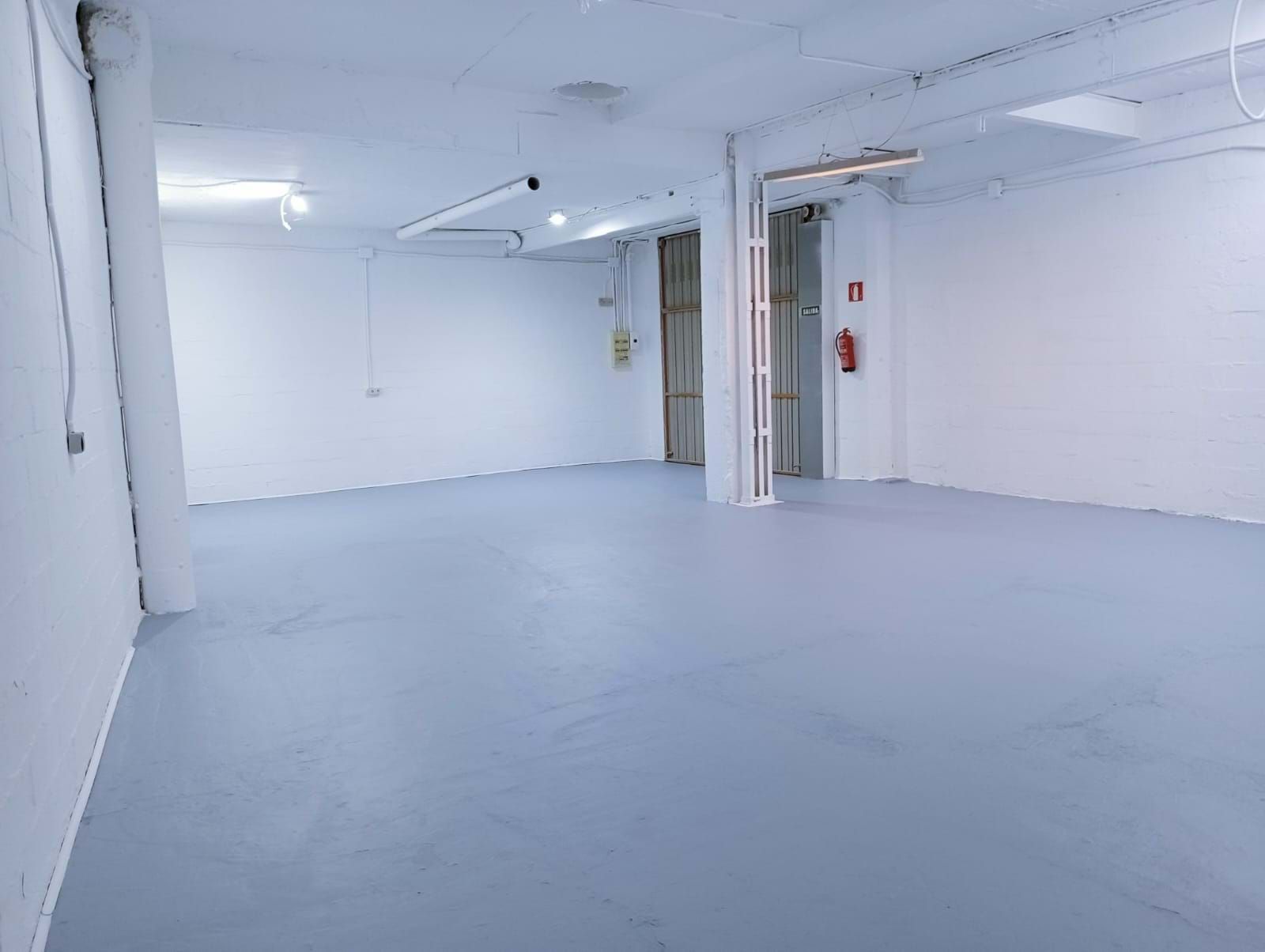 Industrial buildings to rent in Portugalete