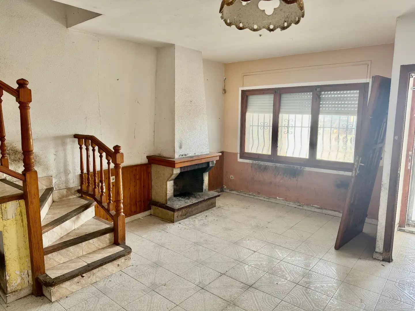 Casa adosada en venta en Carrer del Salze, Albinyana