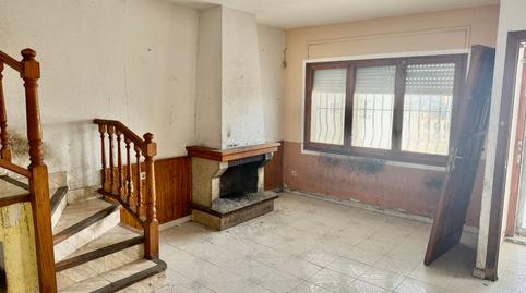 Foto 3 de Casa adosada en venda a Carrer del Salze, Albinyana, Tarragona