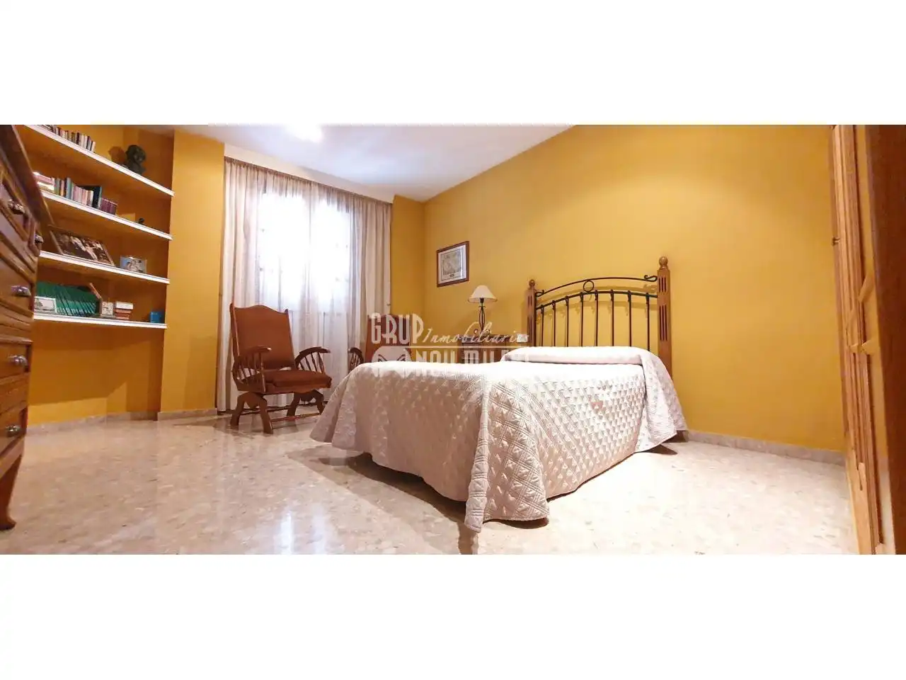 Habitación de Casa o chalet en venta en Alfafar con Aire acondicionado, Terraza y Amueblado