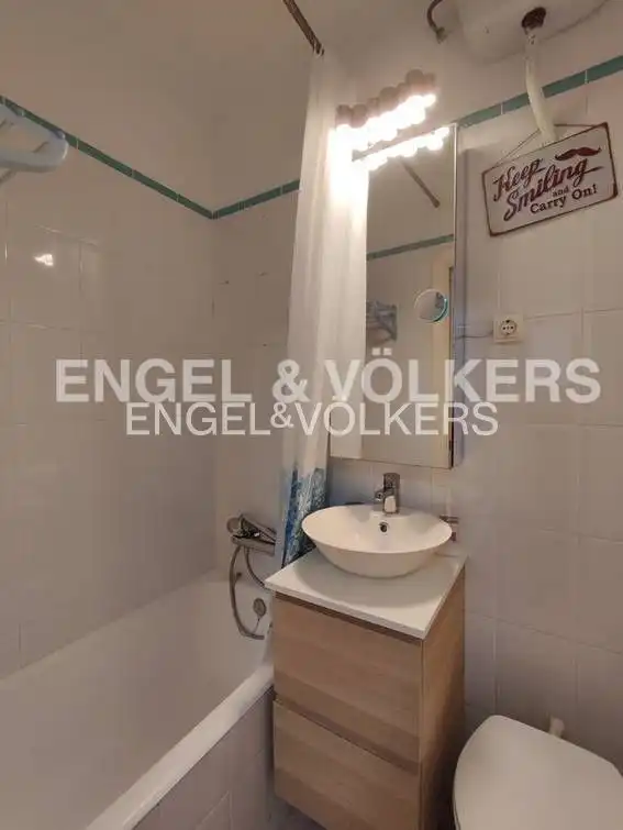 Baño de Ático en venta en Barcelona con Calefacción, Parquet y Terraza