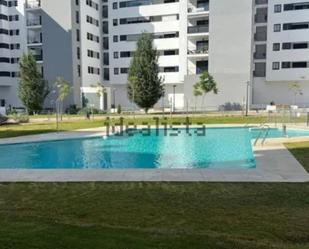 Swimming pool of Flat to rent in Dos Hermanas  with Air Conditioner, Terrace and Storage room