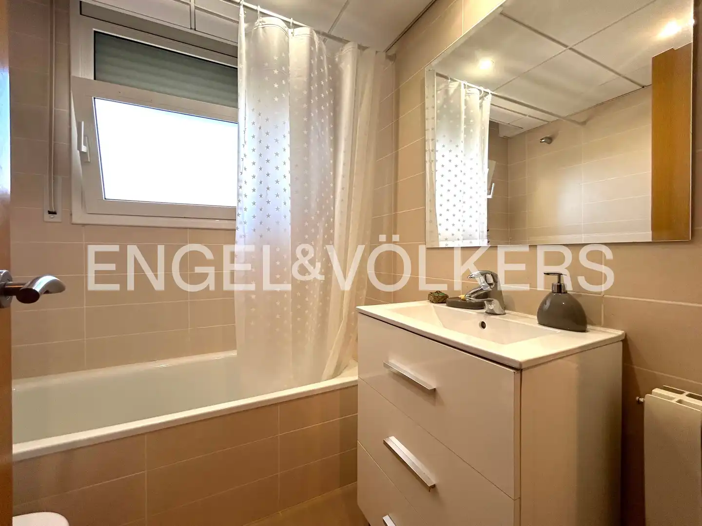 Bathroom of Detached homes for sale in Mont-roig del Camp  with Air Conditioner, Heating and Private garden