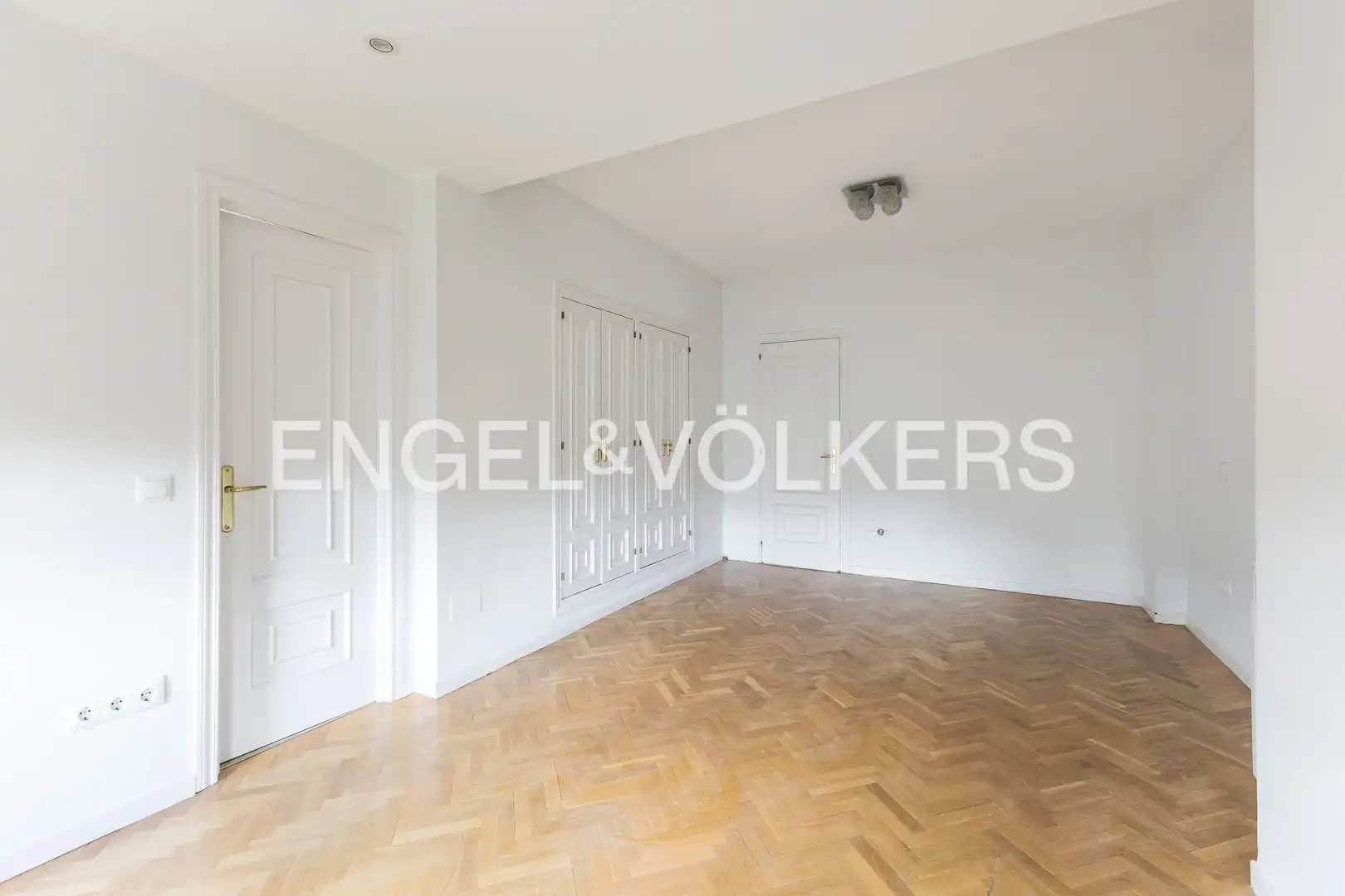 Comedor de Casa o chalet de alquiler en Pozuelo de Alarcón con Aire acondicionado, Calefacción y Jardín privado