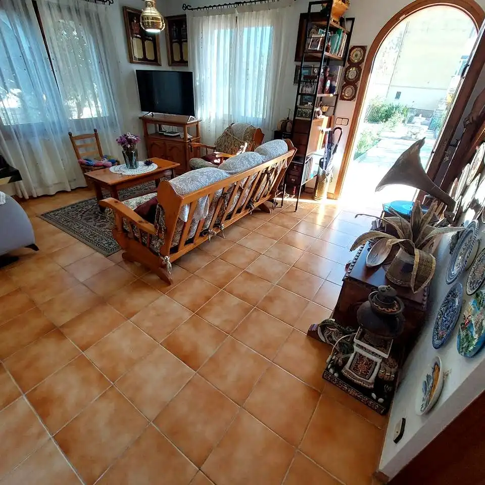 Sala de estar de Casa o chalet en venta en El Vendrell con Aire acondicionado, Calefacción y Jardín privado