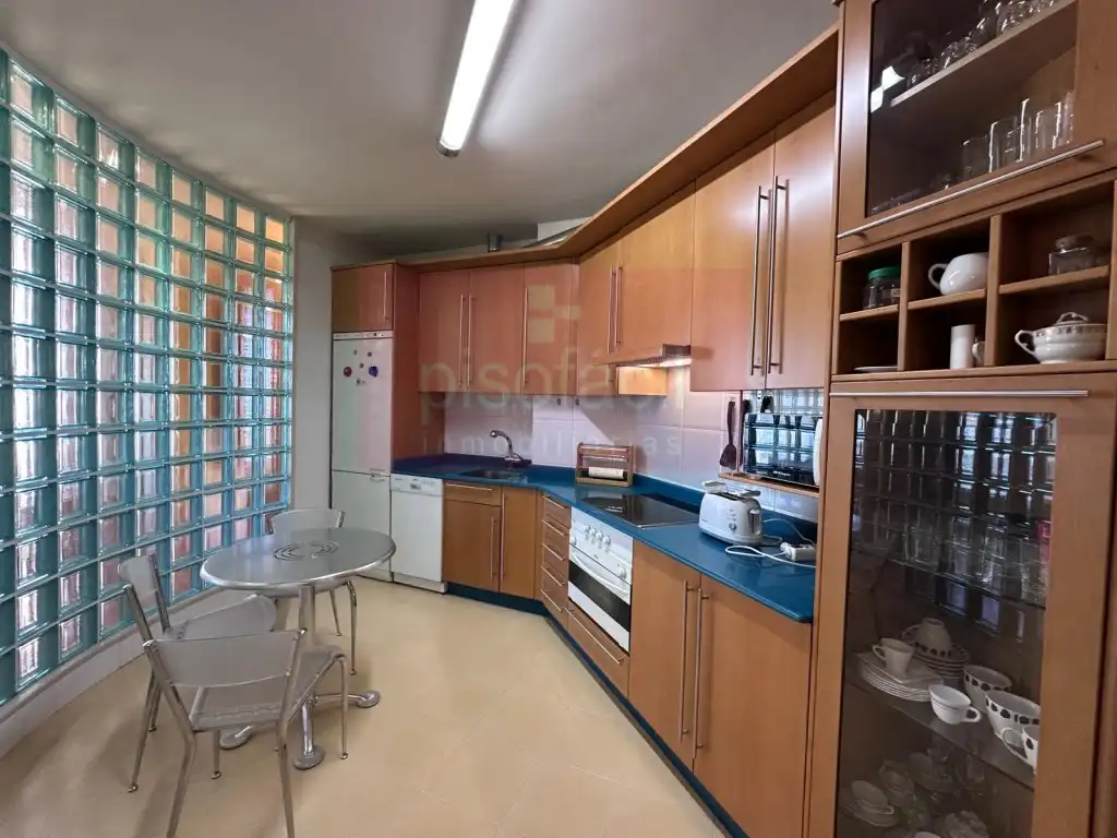 Cocina de Apartamento en venta en Lugo Capital