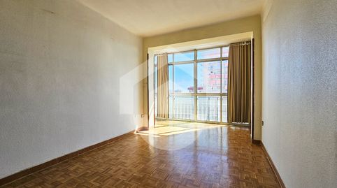 Foto 3 de Piso en venta en Passeig de Valldaura, La Guineueta, Barcelona Capital