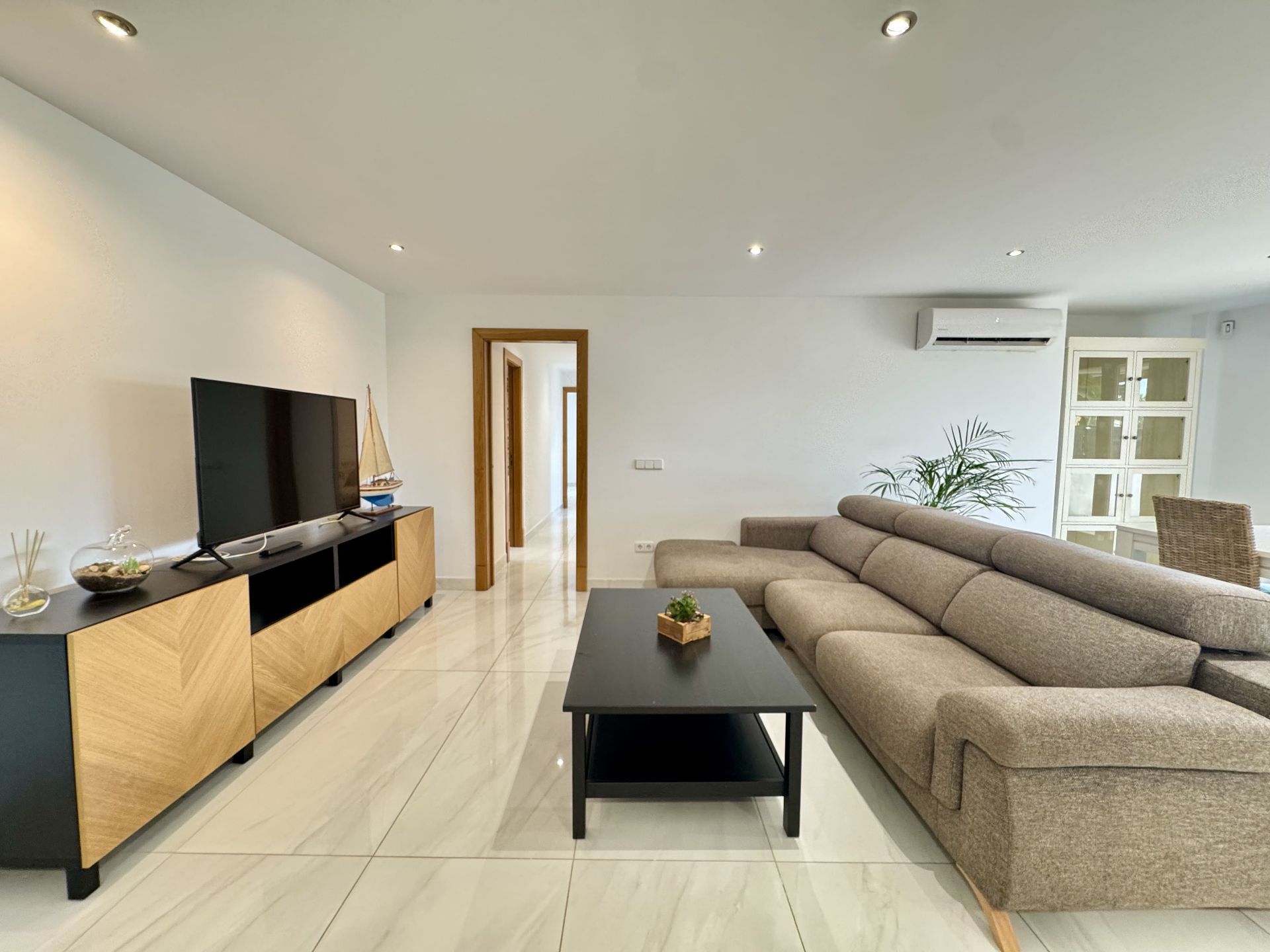 Sala d'estar de Pis de lloguer en  Palma de Mallorca amb Aire condicionat, Calefacció i Jardí privat