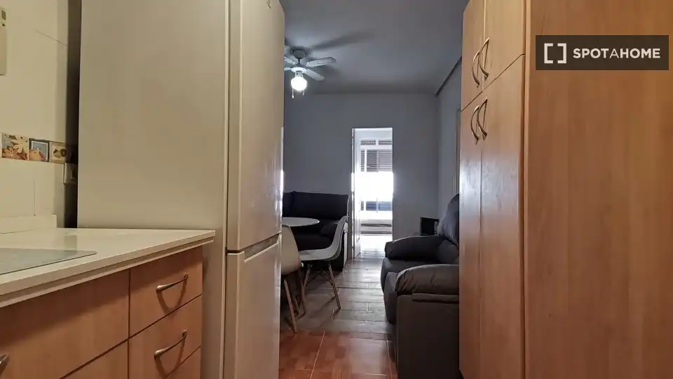 Room in Huerta de la Reina - Trassierra