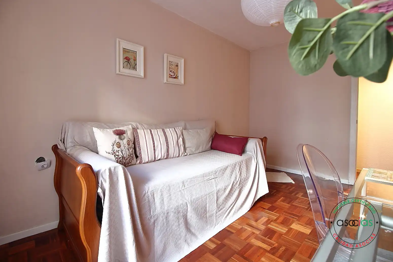 Bedroom of Flat for sale in Este