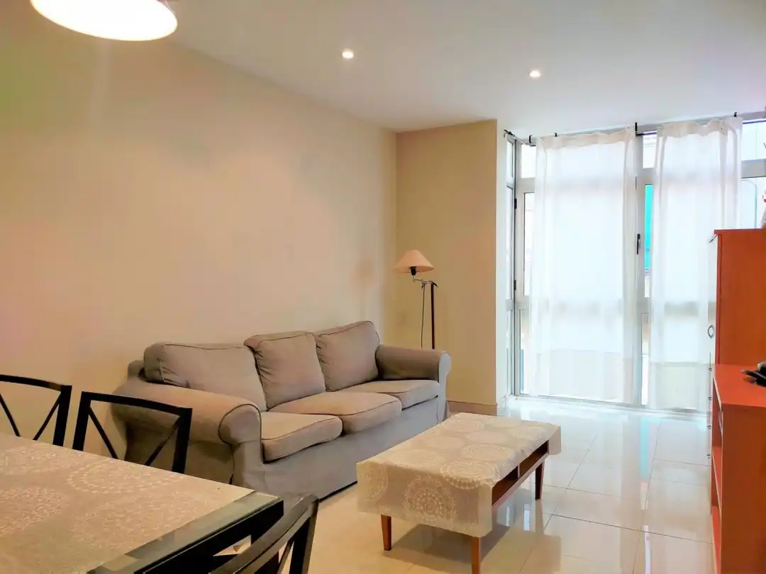 Flat with lift for sale in Centre